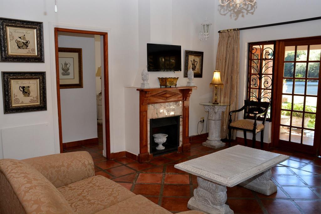 Arcadia Luxury Guesthouse Kroonstad Eksteriør billede
