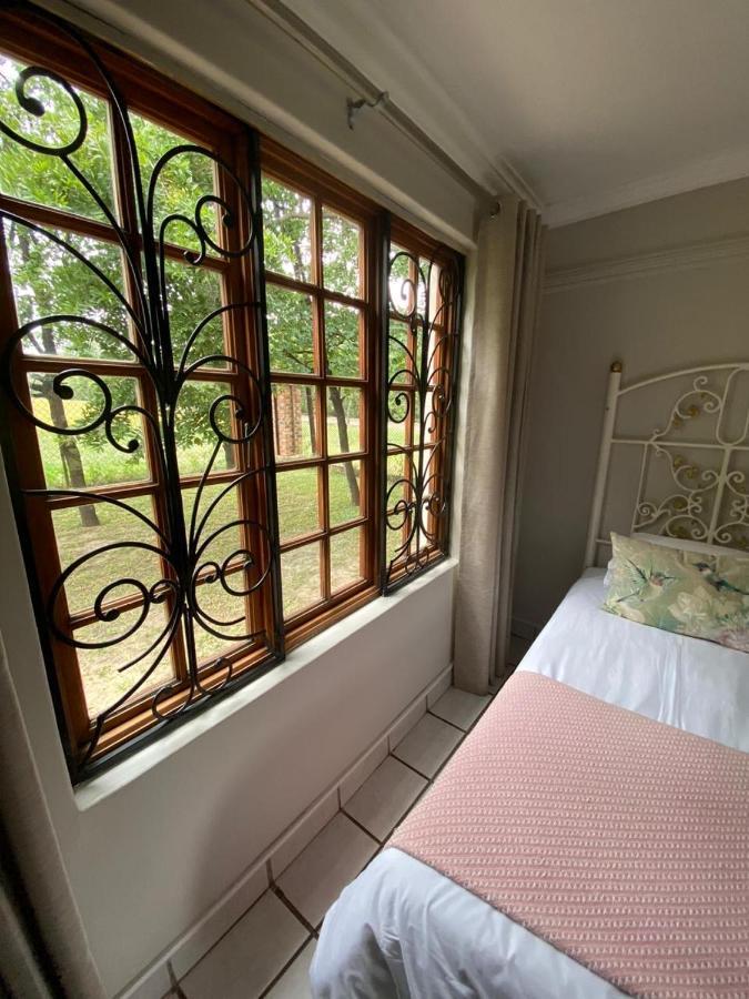 Arcadia Luxury Guesthouse Kroonstad Eksteriør billede
